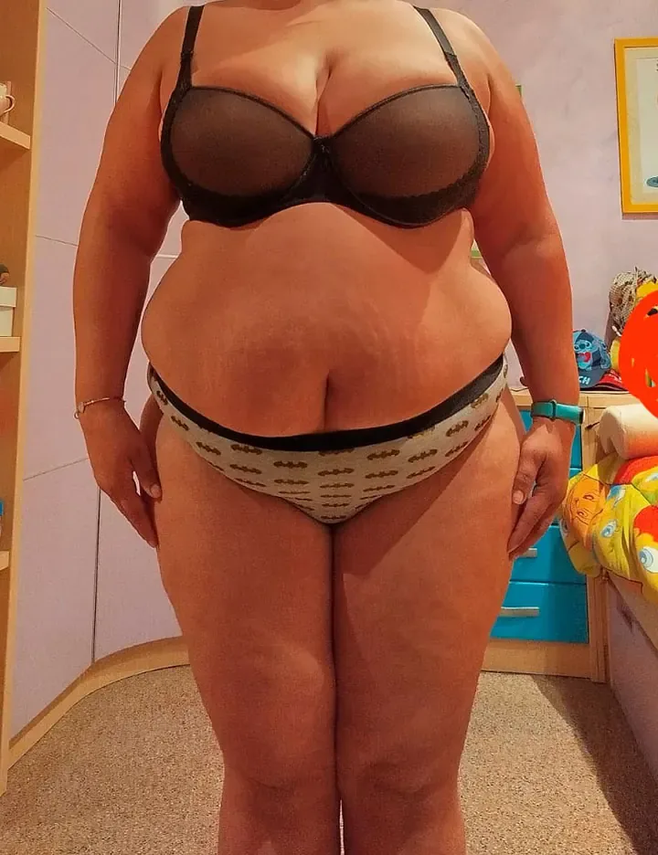 Sara, antes
